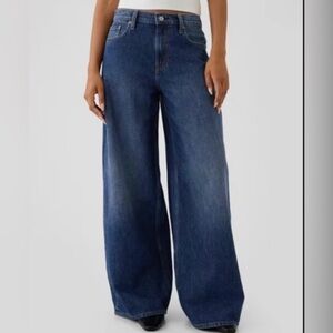 GAP Women’s Low Slung Extra Baggy Jeans Size 12 or 31